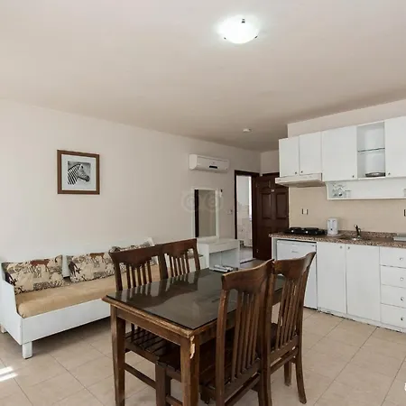 Safari Suit Hotel Сиде