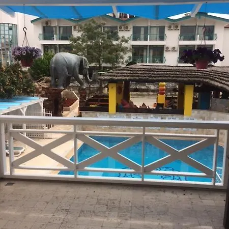 Safari Suit Hotel 4* Сиде