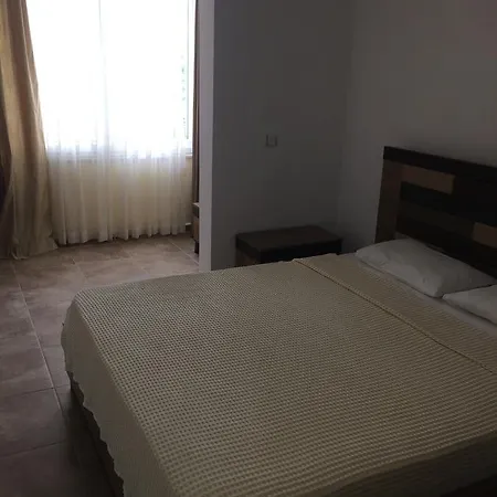 Safari Suit Hotel 4*