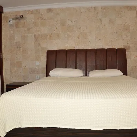 Safari Suit Hotel 4*