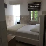 Apartahotel Safari Side