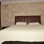 Safari 4*