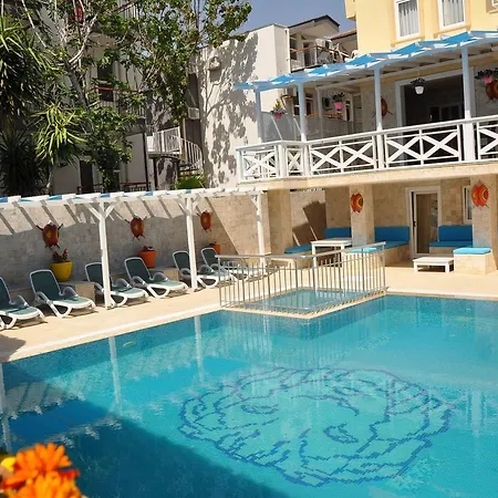 Safari Suit Hotel Lägenhetshotell Side