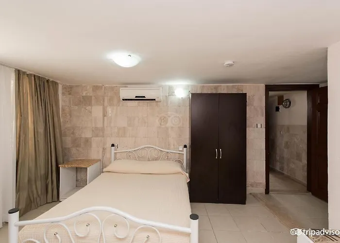 Apartmanhotel Safari 4*